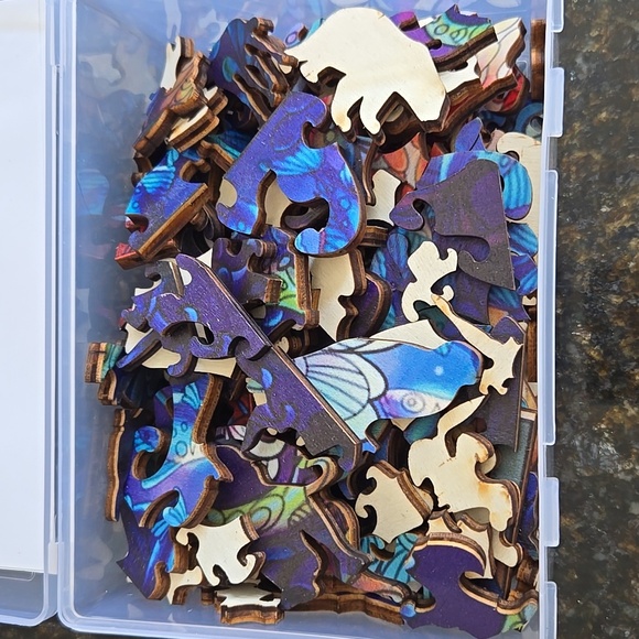 Size A3 Wooden Puzzle of a Seahorse - Picture 2 of 3